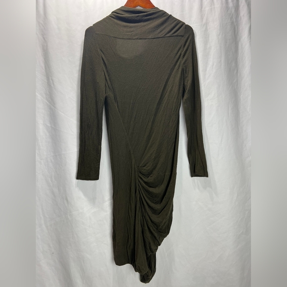 Alice + Olivia “Clarissa” Dress Asymmetrical Draped Hem Size Large - Picture 6 of 6